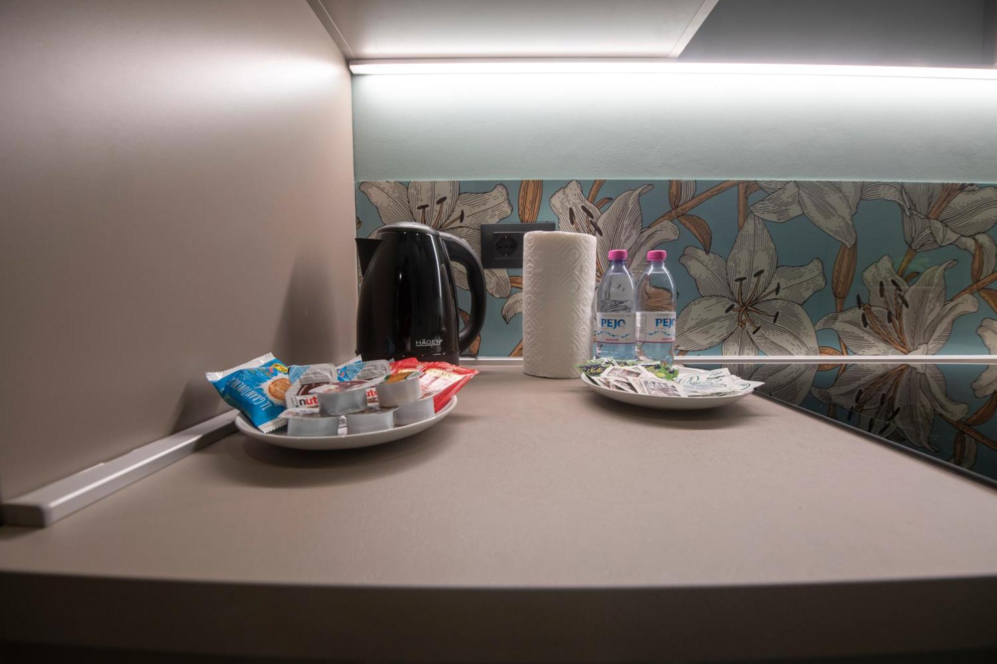 227 - Largo Zecca Luxury Apartment - Nel Cuore Del Centro Di Genova ภายนอก รูปภาพ